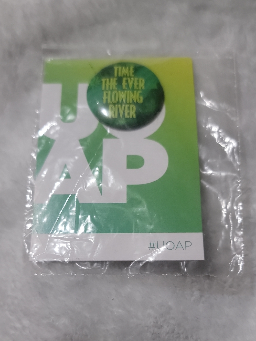 Universal Passholder Pin